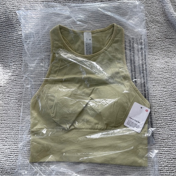 Lululemon Women's Green ebb to train bra 4 - Picture 2 of 8